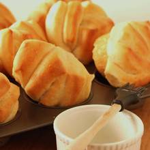 Jak upiec bułeczki drożdżowe z miodem?