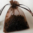 Jak odświeżyć powietrze w samochodzie za pomocą kawy?