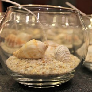 Układamy dekorację i mocujemy knot