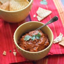 Prosta pasta z bakłażana i papryki – jak ją przyrządzić?