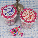 Jak wykonać ozdobne nakrętki do słoików?