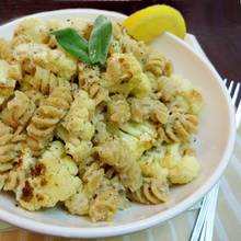Sposób na oryginalne danie – makaron z kalafiorem