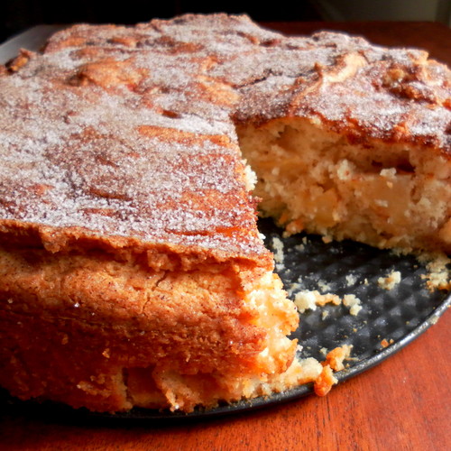 Jak zrobić doskonałe ciasto jabłkowo-cynamonowe?