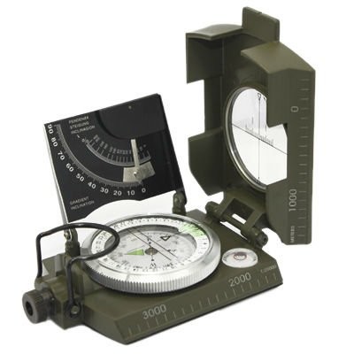 Jak należy posługiwać się kompasem?