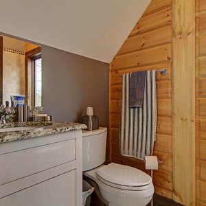 Urządzamy łazienkę – ściany i podłoga