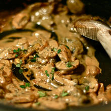 Smaczny i prosty sos grzybowy