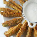 Paluszki z cukinii na spotkanie towarzyskie – jak zrobić?