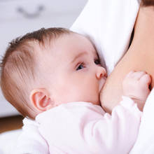 Jak poprawnie przechowywać mleko mamy?