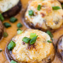 Grzyby z serem na ciepło – jak zrobić?