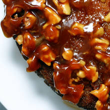 Kruche ciasto z orzechami i karmelem