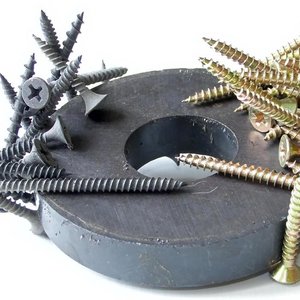 Co warto wiedzieć o magnesach?