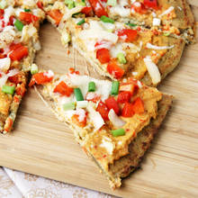 Oryginalna pizza na spodzie z kalafiora