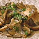 Smaczne grzyby w śmietanie – jak je przyrządzić?