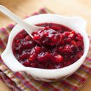 Jak przygotować dobry sos żurawinowy do mięsa?