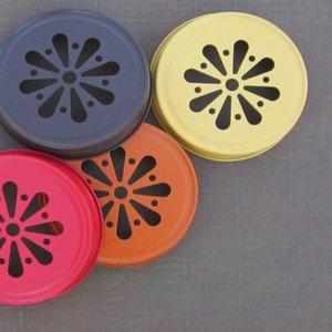 Jak wykorzystać wieczka w charakterze dekoracji?