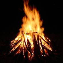 Jak rozniecić ogień, nie używając zapałek?