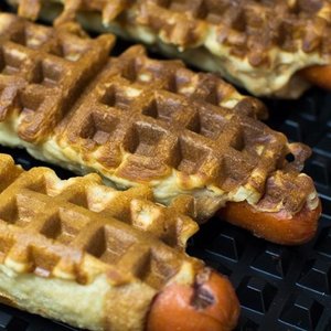 Hot-dog z gofrownicy