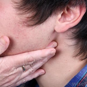 Przyczyny owrzodzenia przełyku