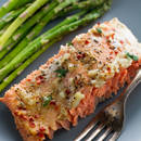 Jak przyrządzić łososia w folii?