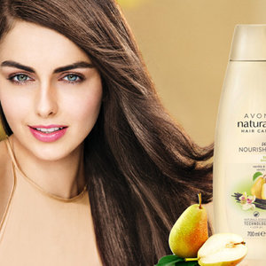 Myj włosy we właściwy sposób