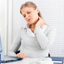 Proste sposoby na unikanie bólu pleców podczas pracy siedzącej