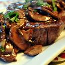 Sos kurkowy z winem – jak go przyrządzić?