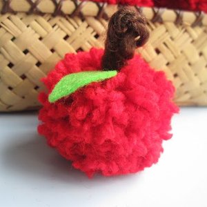 Jabłko-pompon – jak je zrobić?