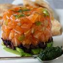 Jak zrobić pyszny tatar z wędzonego łososia?