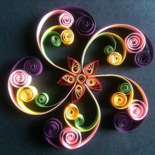 Jak wykonać papierowe kwiaty metodą quillingu?