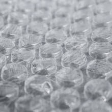 Jak zrobić okolicznościową kartkę z folii bąbelkowej?