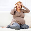 Jak poradzić sobie z bólem głowy w ciąży?