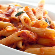 Jak przygotować oryginalne spaghetti z wódką?