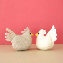 Jak zrobić ładnego filcowego kurczaka?