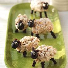 Jak zrobić ciekawe baranki z płatków śniadaniowych?