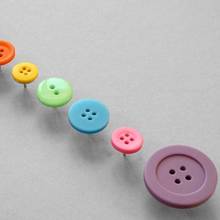 Jak wykonać ozdobne pinezki?