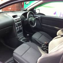 Jak dbać o wnętrze samochodu?