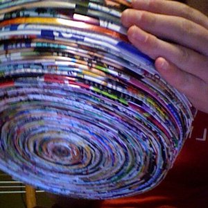 Wykonanie misy z papieru – krok czwarty