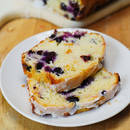 Jak przyrządzić pyszne ciasto cytrynowe z borówkami amerykańskimi?