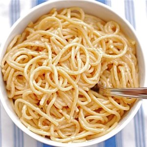 Makaron jest tuczący – fałsz