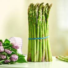 Ciekawy sposób wykonania wazonu ze szparagów