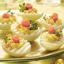 Pyszne jajka z żółtym serem – jak je przygotować?