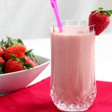 Jak przyrządzić pyszny koktajl truskawkowy?