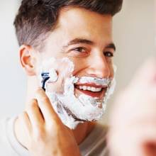 Jak tamować krwawienie po skaleczeniu podczas golenia?