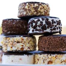 Jak zrobić truskawkowego loda sandwich?