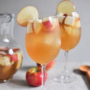 Sangria z jabłkami i cynamonem – jak ją przyrządzić?