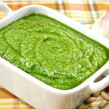 Jak zrobić pyszne pesto z rukoli?