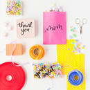 Jak ciekawie zapakować prezent dla mamy?