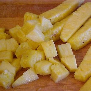Ananas bez skórki
