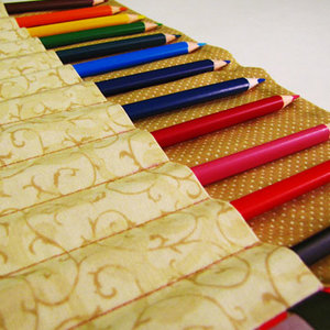 Etui na kredki – krok czwarty