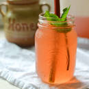 Jak przyrządzić smaczną herbatę rabarbarową?